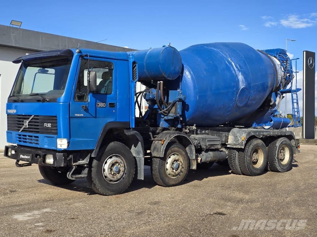Volvo FL 12 380 Camiones de concreto