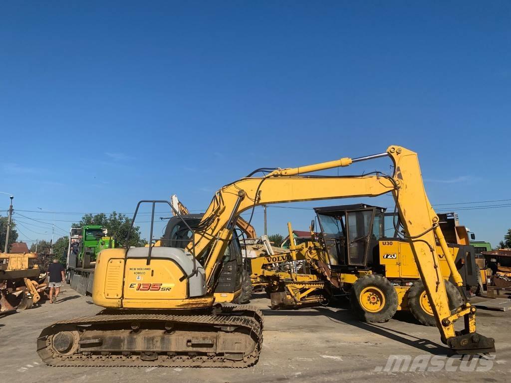New Holland E 135 SR Excavadoras sobre orugas
