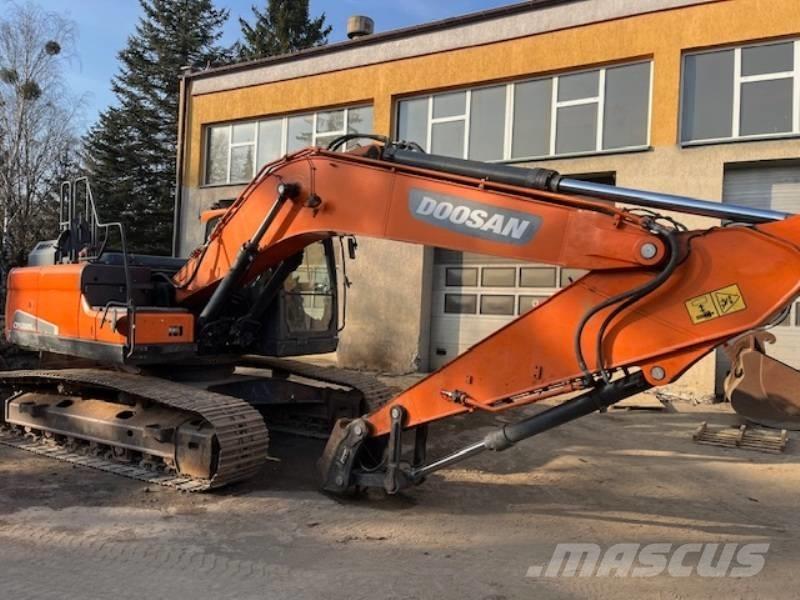 Doosan DX 225 LC-5 Excavadoras sobre orugas