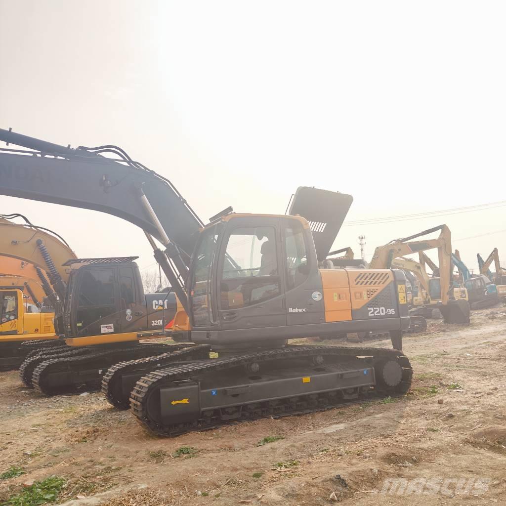 Hyundai R220LC-9S Excavadoras sobre orugas