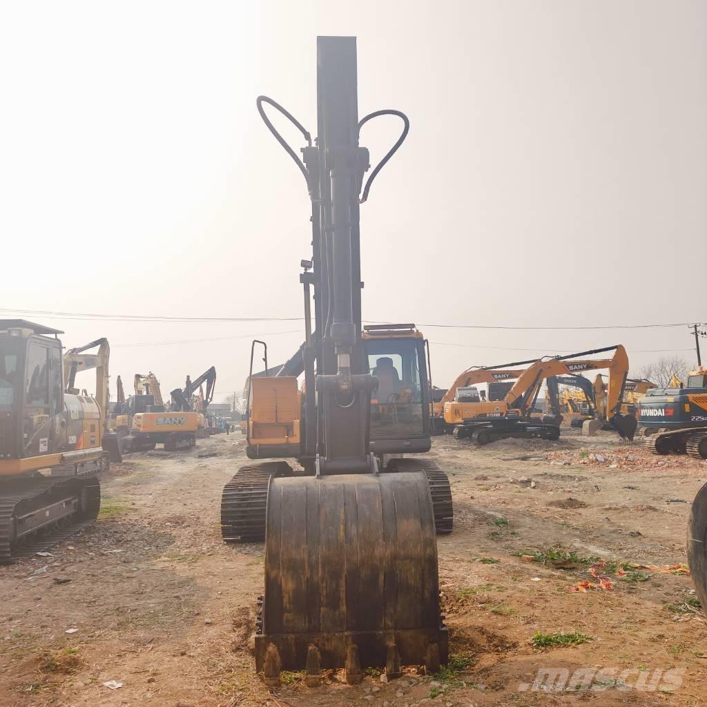 Hyundai R220LC-9S Excavadoras sobre orugas