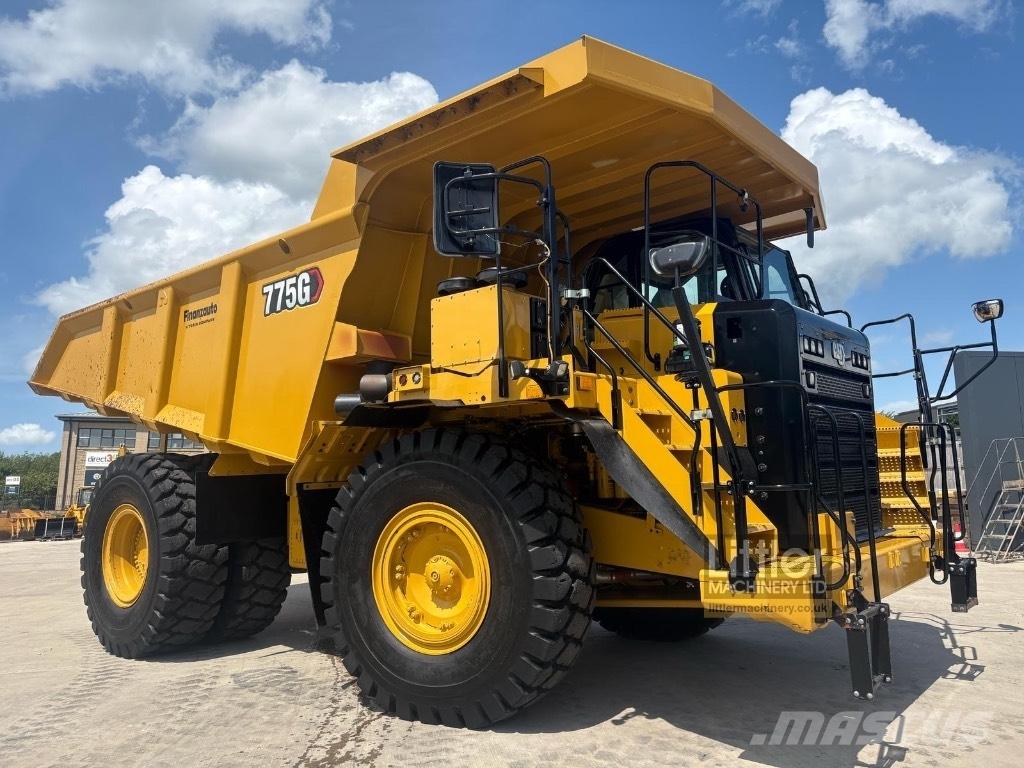 CAT 775 G Camiones de volteo rigidos