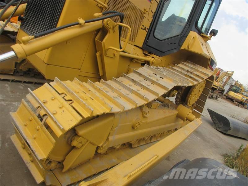 CAT D6R Buldozer sobre oruga