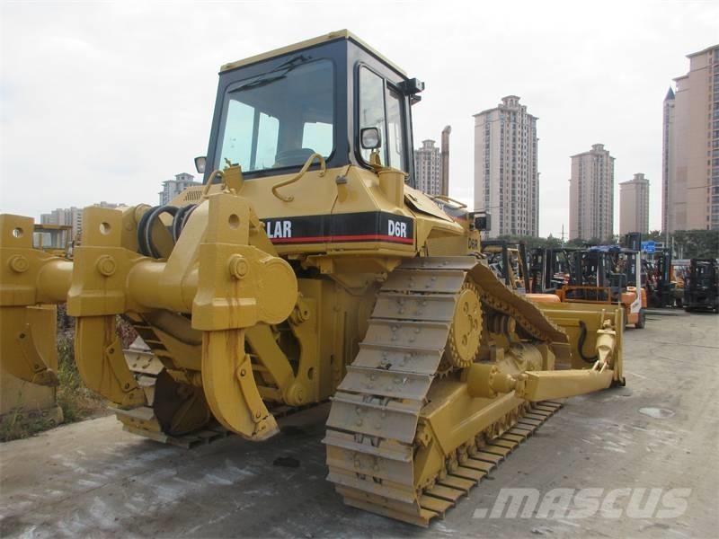 CAT D6R Buldozer sobre oruga