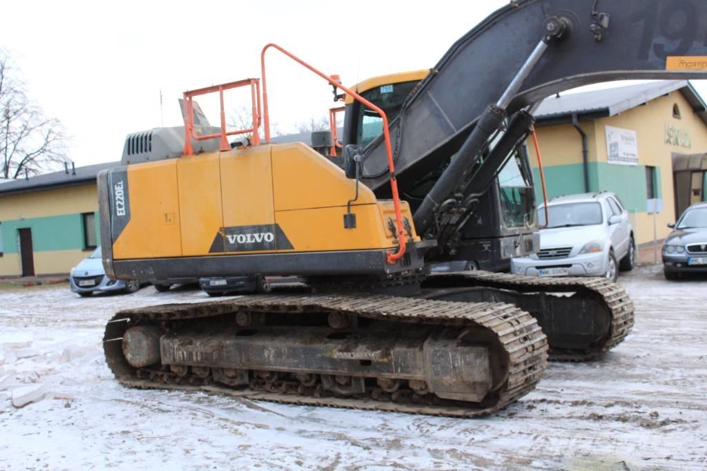 Volvo EC 220 E Excavadoras sobre orugas