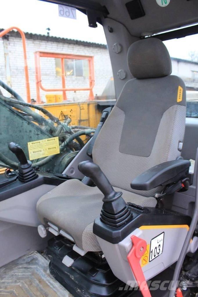 Volvo EC 220 E Excavadoras sobre orugas