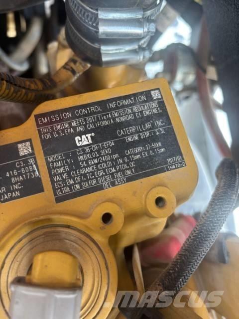 CAT 906 Cargadoras sobre ruedas