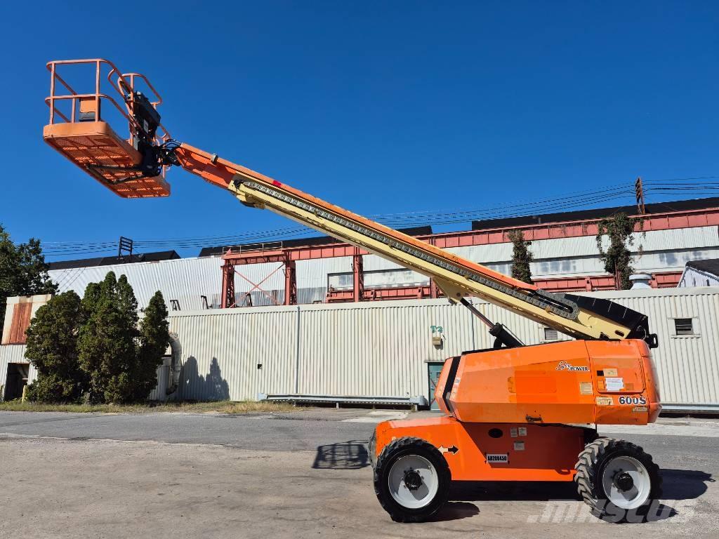 JLG 600 S Plataformas con brazo de elevación telescópico