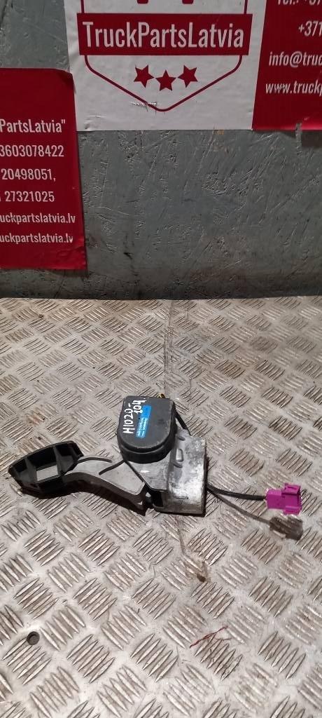 MAN TGA   81259706100 Cabinas