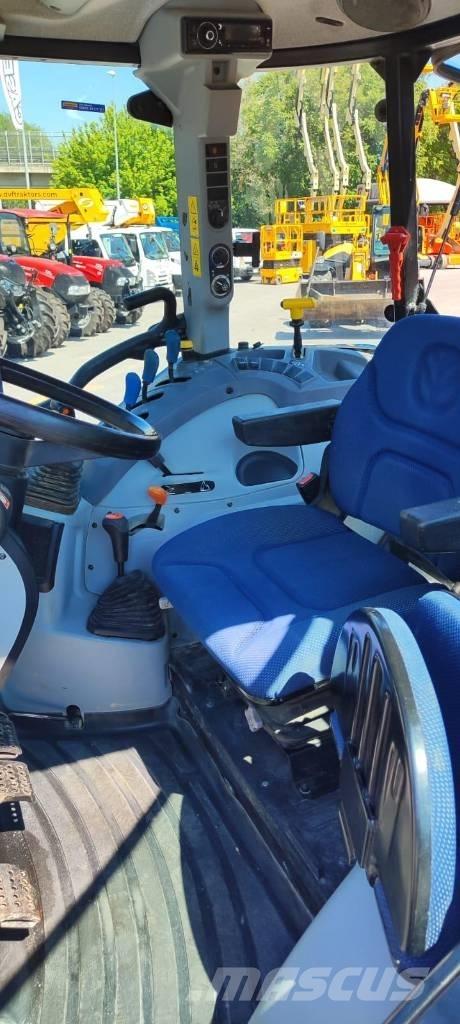 New Holland T 5.85 Tractores