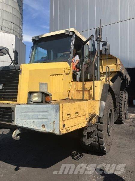 Komatsu HM 400-1 Camiones articulados