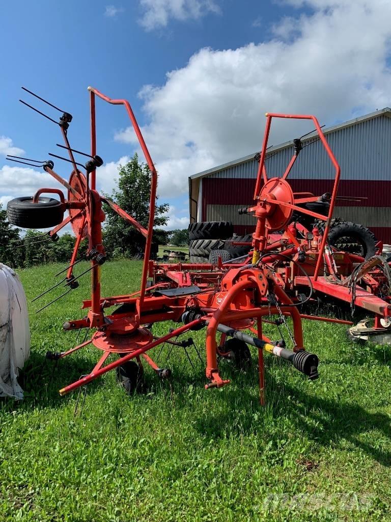 Kuhn GF 502 Rastrilladoras y rastrilladoras giratorias