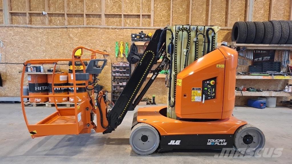 JLG Toucan 12 E Plus Plataformas con brazo de elevación manual