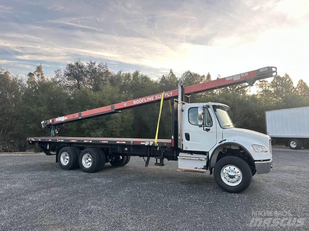 Freightliner M2106 Camiones de cama baja