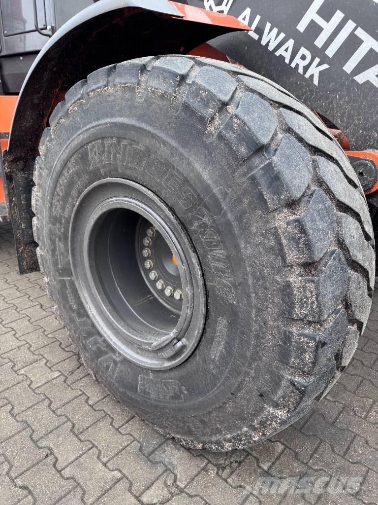 Hitachi ZW 220-7 Cargadoras sobre ruedas