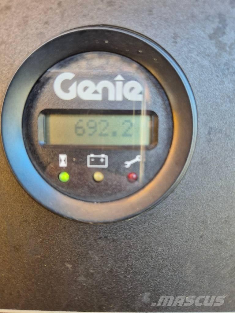 Genie Z 60/37FE Plataformas con brazo de elevación manual