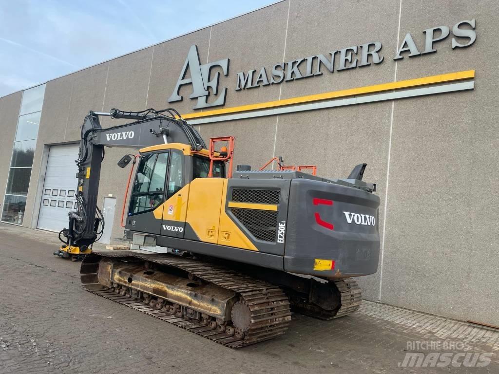 Volvo EC250EL Excavadoras sobre orugas