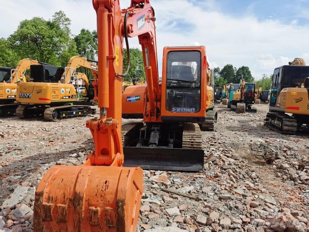 Doosan DX75 Miniexcavadoras