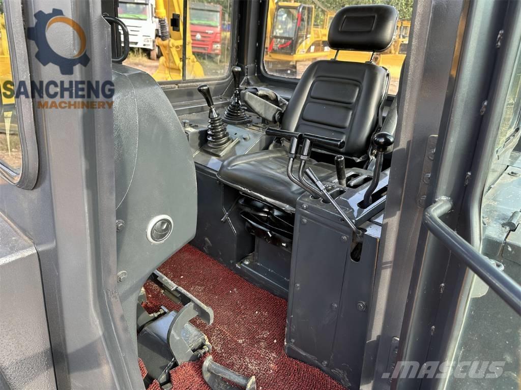 Shantui SD 22 Buldozer sobre oruga