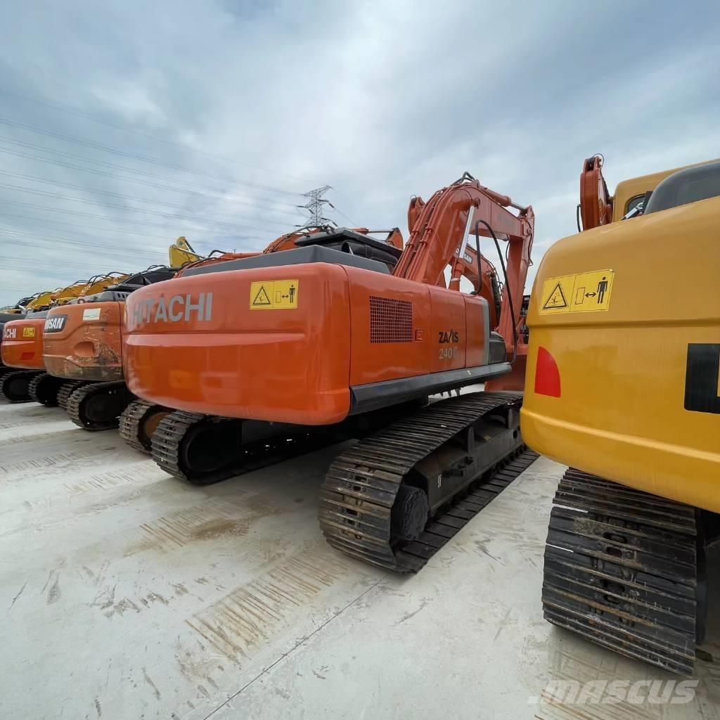 Hitachi ZX 240 Excavadoras sobre orugas