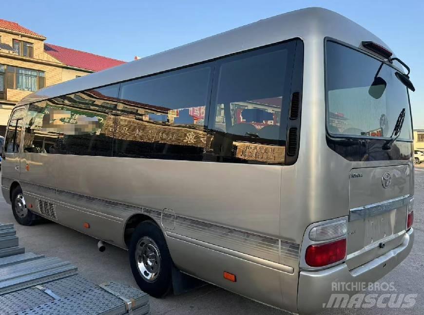 Toyota Coaster Autobuses interurbano