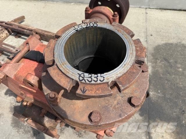 Warman dredge pump. Draga