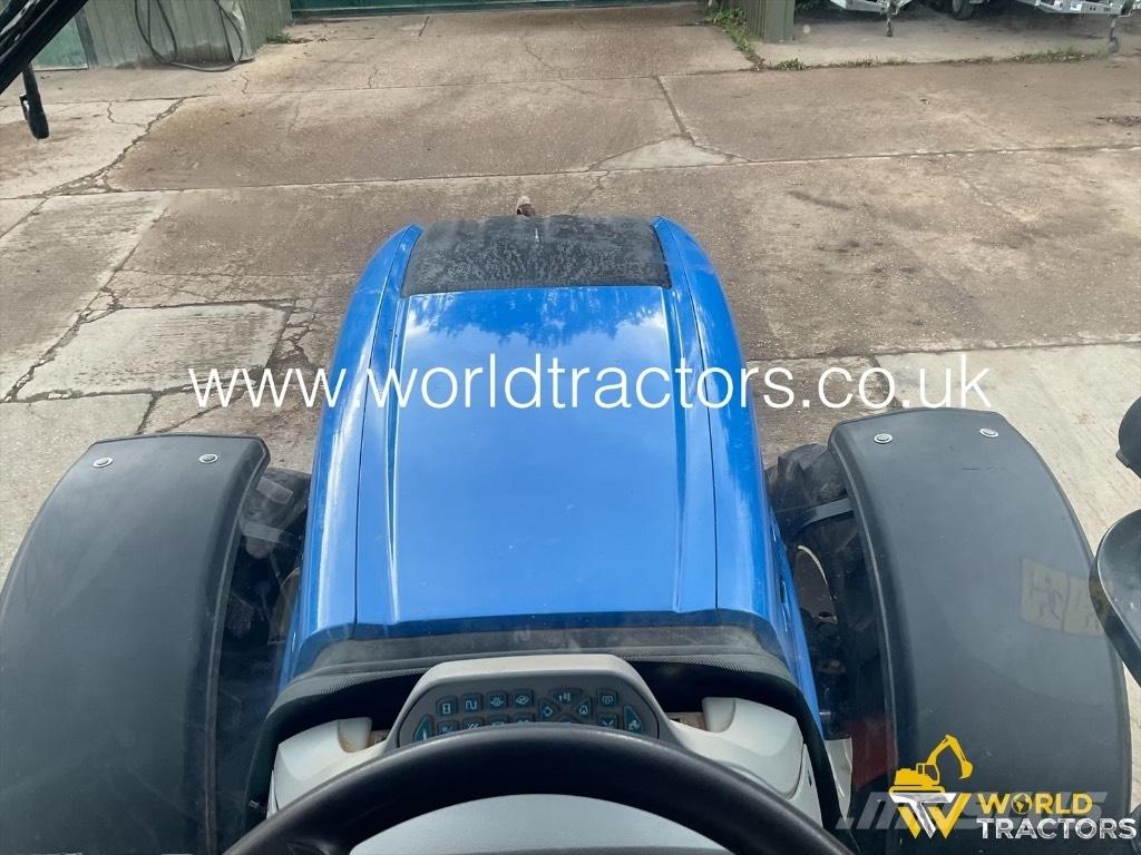 New Holland T 7.210 Tractores