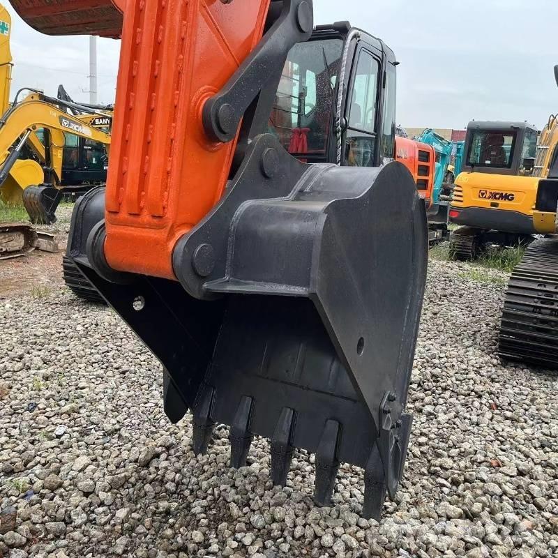 Doosan DX 225 Excavadoras sobre orugas
