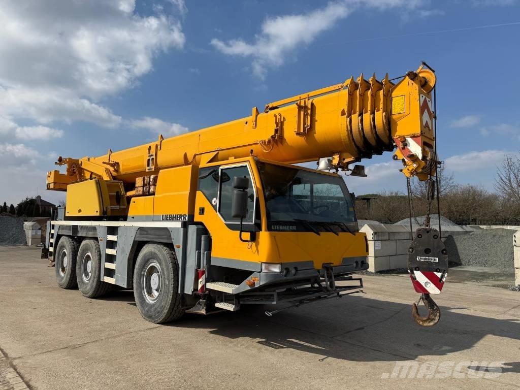 Liebherr LTM1055/1 Grúas todo terreno