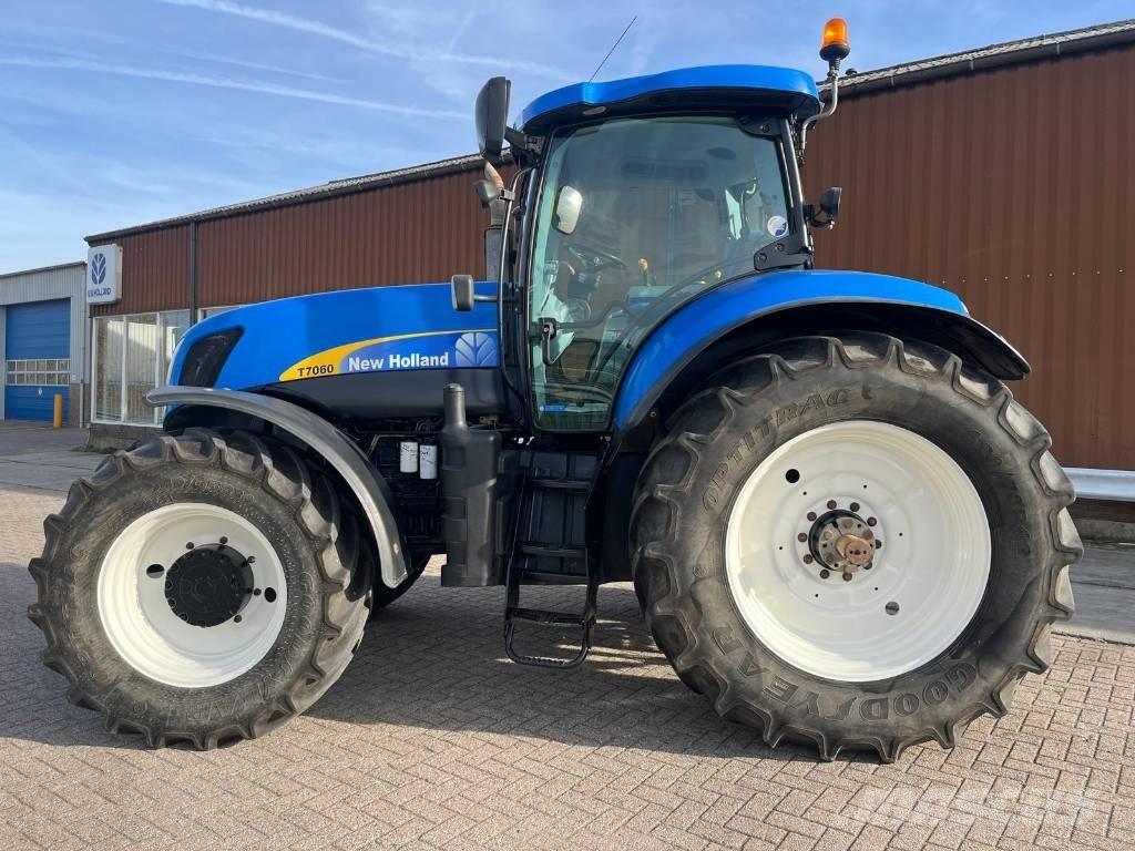 New Holland T7060 Tractores