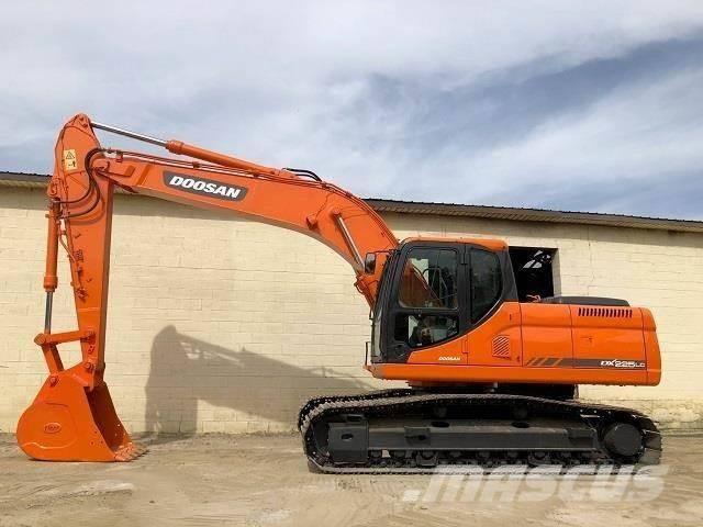 Doosan dx225 Excavadoras sobre orugas