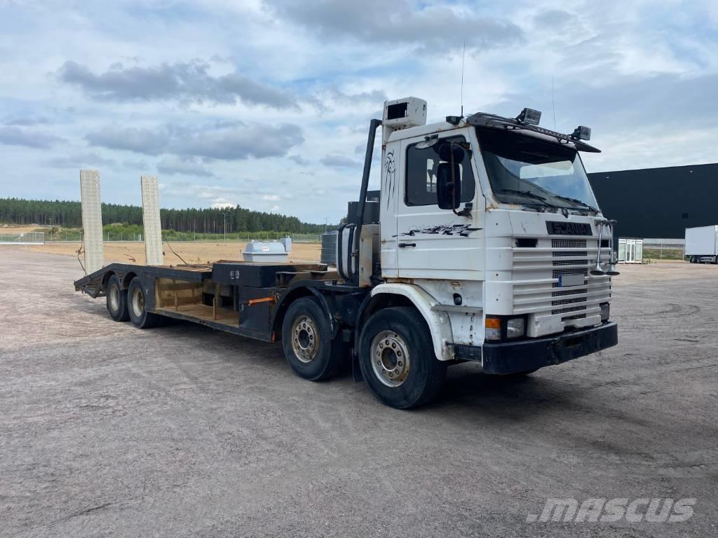 Scania R142H 8X2 Camiones de cama baja