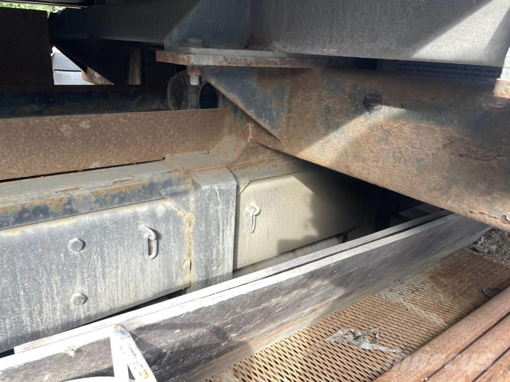 Scania R142H 8X2 Camiones de cama baja