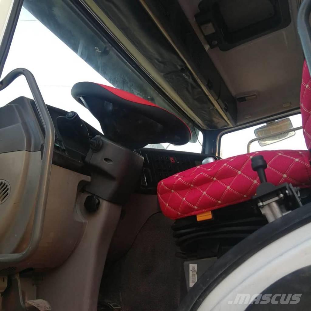 Howo 375 8x4 Bañeras basculantes usadas