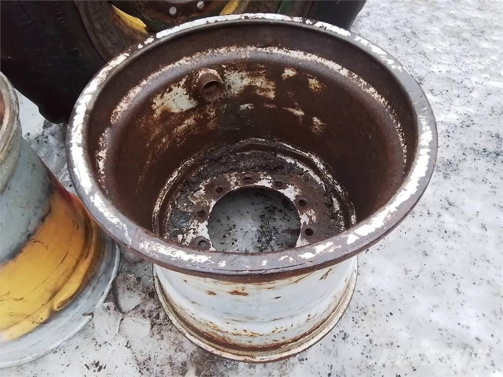 Valmet 890 26x26,5 Llantas