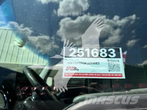 Kenworth T680 Camiones tractor