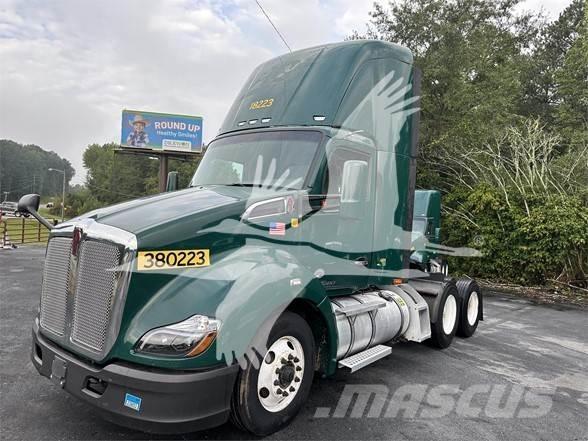 Kenworth T680 Camiones tractor
