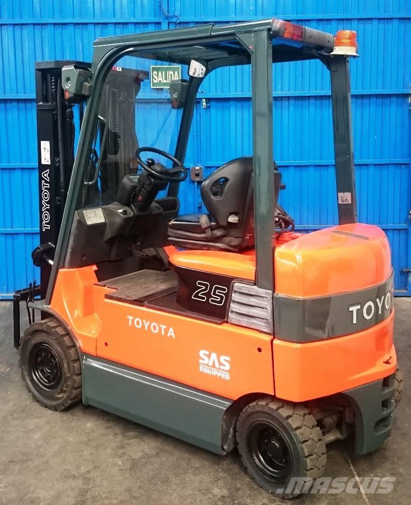 Toyota 7 FBMF 25 Carretillas de horquilla eléctrica