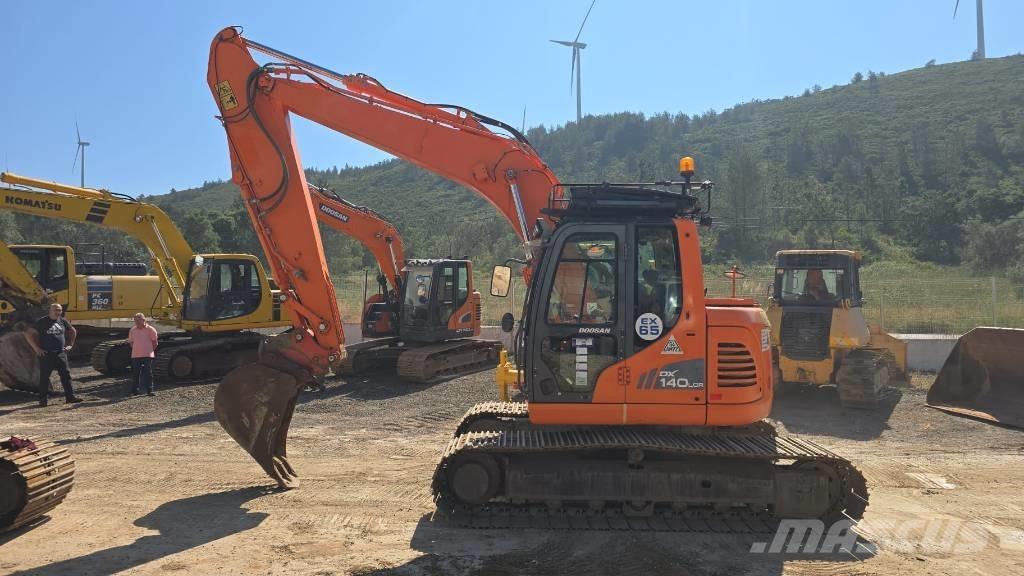 Doosan DX 140 LCR-3 Excavadoras sobre orugas