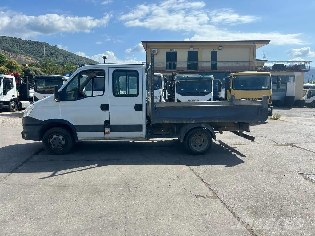Iveco Daily 35 C13 Bañeras basculantes usadas