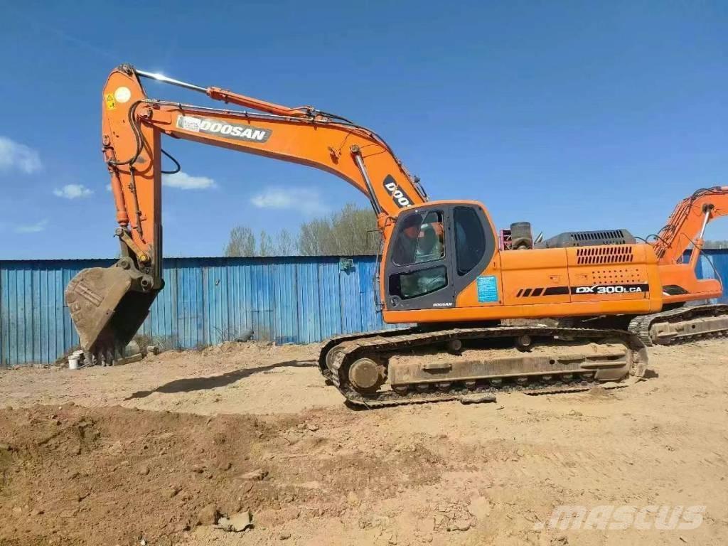 Doosan DX300LC-9 Excavadoras sobre orugas