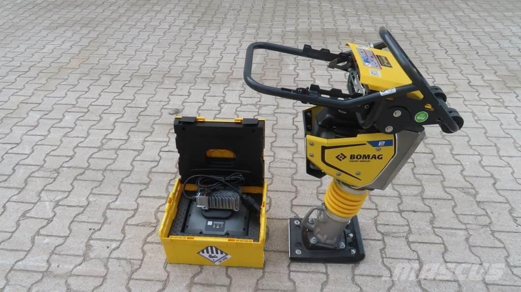 Bomag BT60E Pisones compactadores