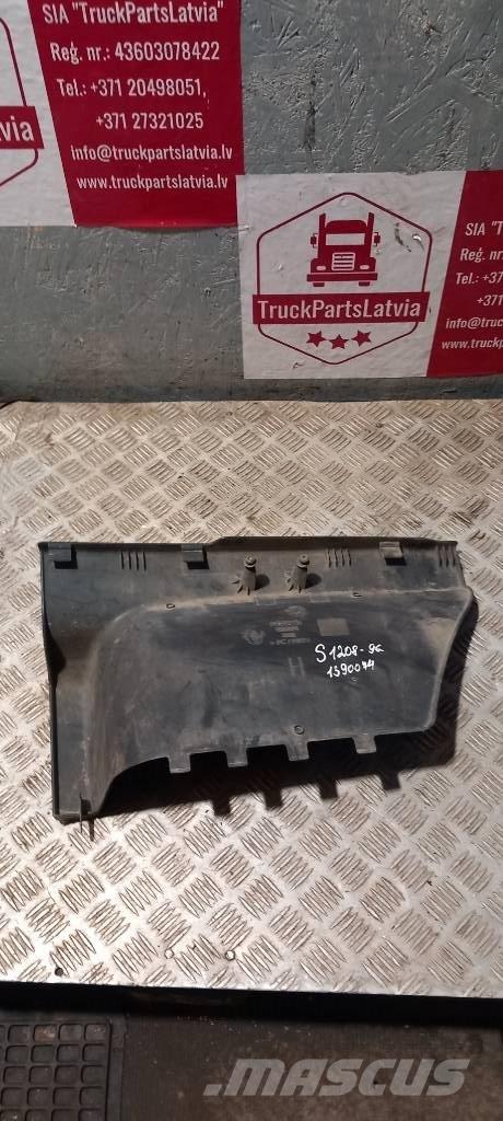 Scania 94 D.   1390074 Cabinas