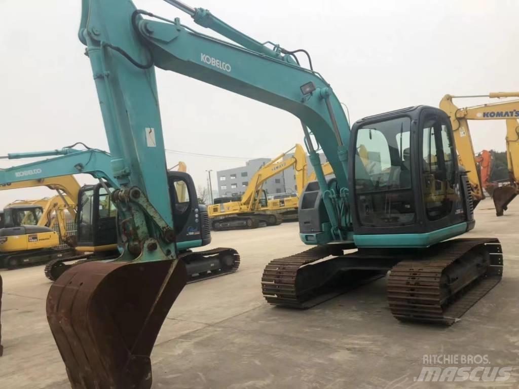 Kobelco SK135SR Excavadoras sobre orugas