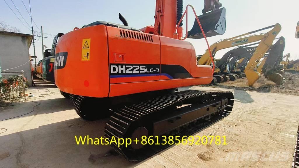 Doosan DH 225 LC-7 Excavadoras sobre orugas