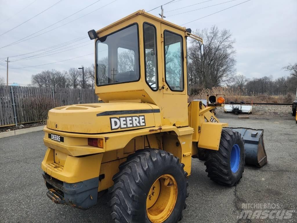 John Deere 244H Cargadoras sobre ruedas