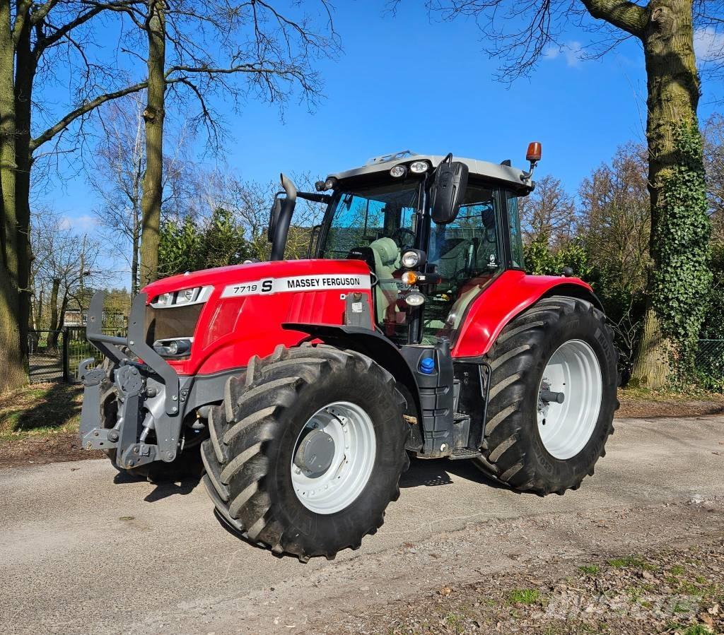 Massey Ferguson 7719 Tractores