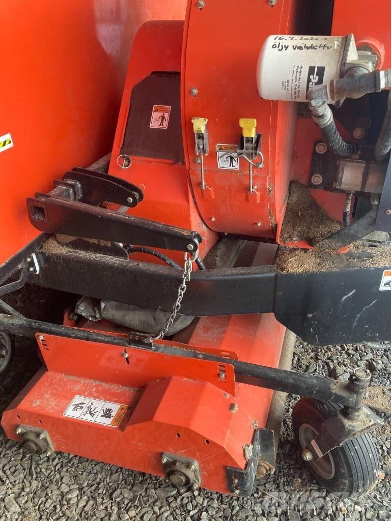 SmithCo Big Vac Otras máquinas de jardinería y limpieza urbana