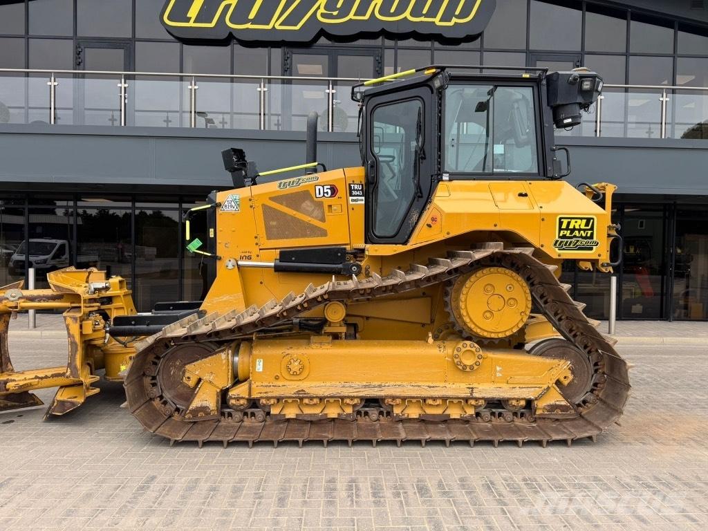 CAT D 5 LGP Buldozer sobre oruga