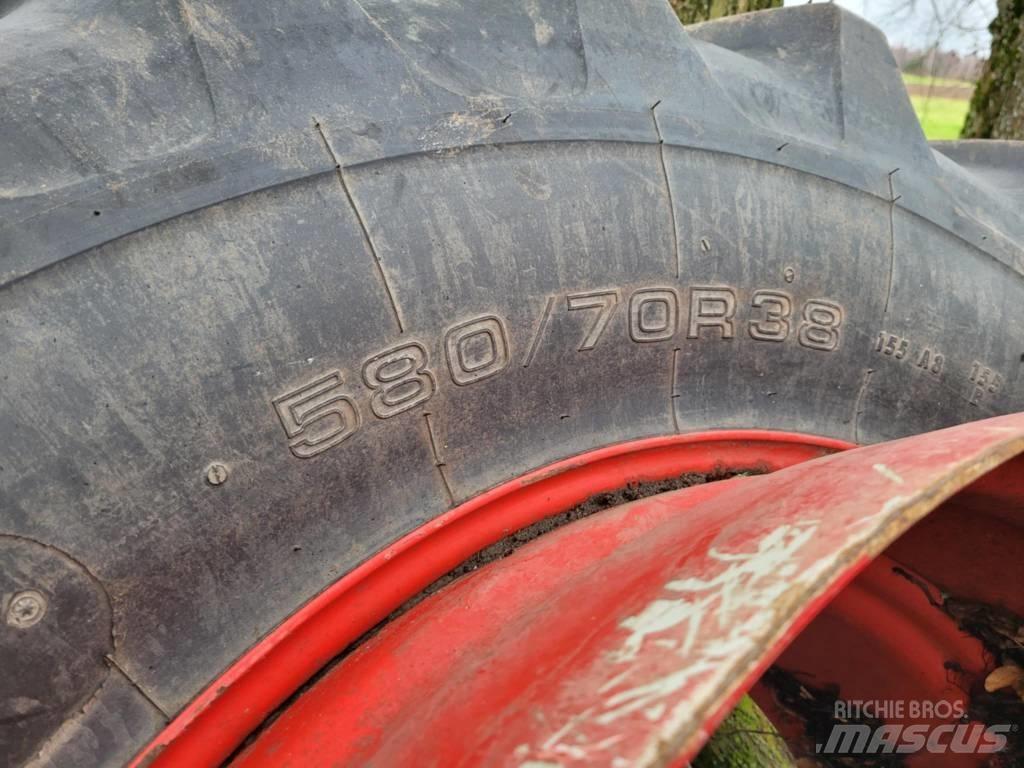 Mitas 580/70R38 Ruedas dobles